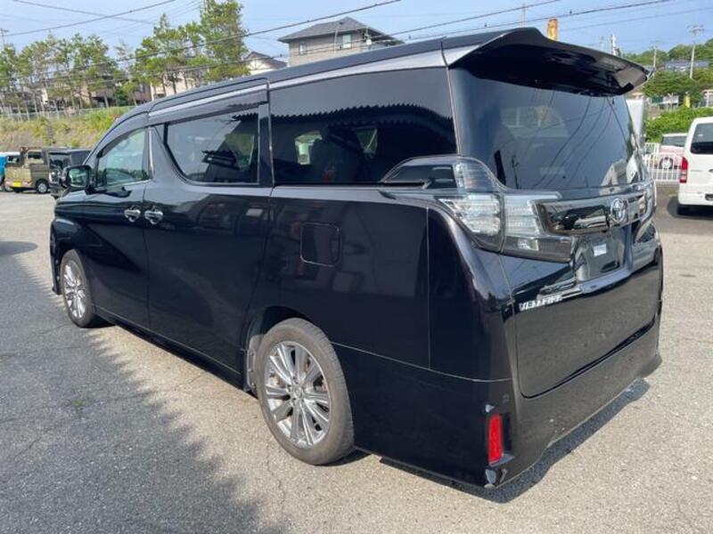VELLFIRE