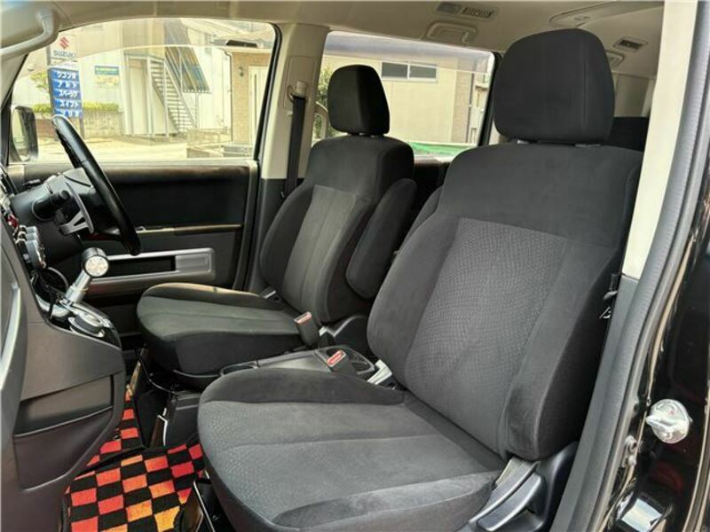 DELICA D5