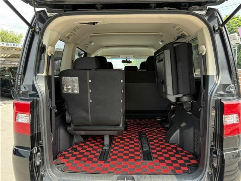 DELICA D5