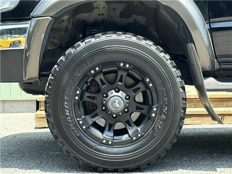 HILUX SURF