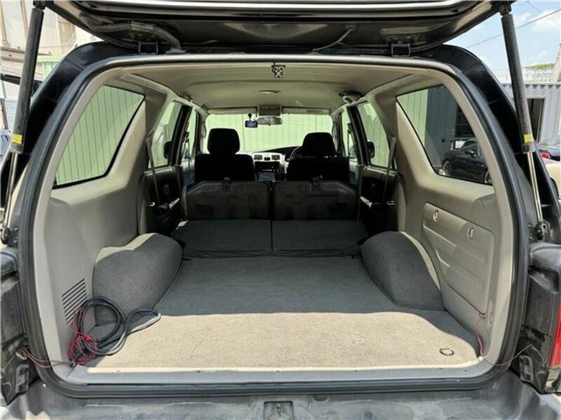 HILUX SURF
