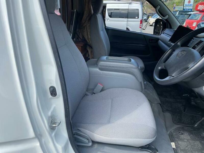 HIACE WAGON