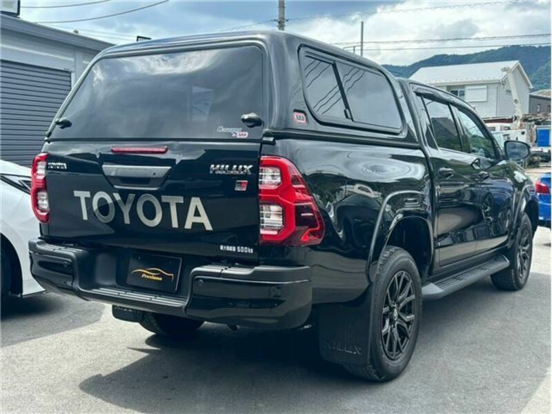 HILUX