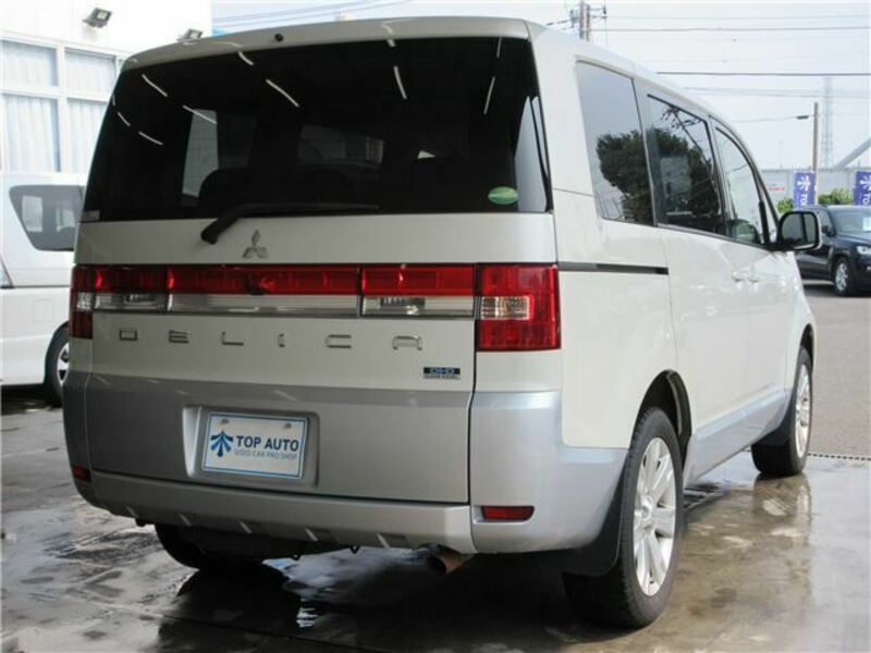 DELICA D5