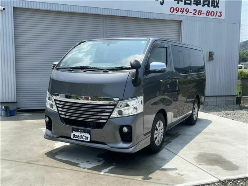 NV350 CARAVAN-0