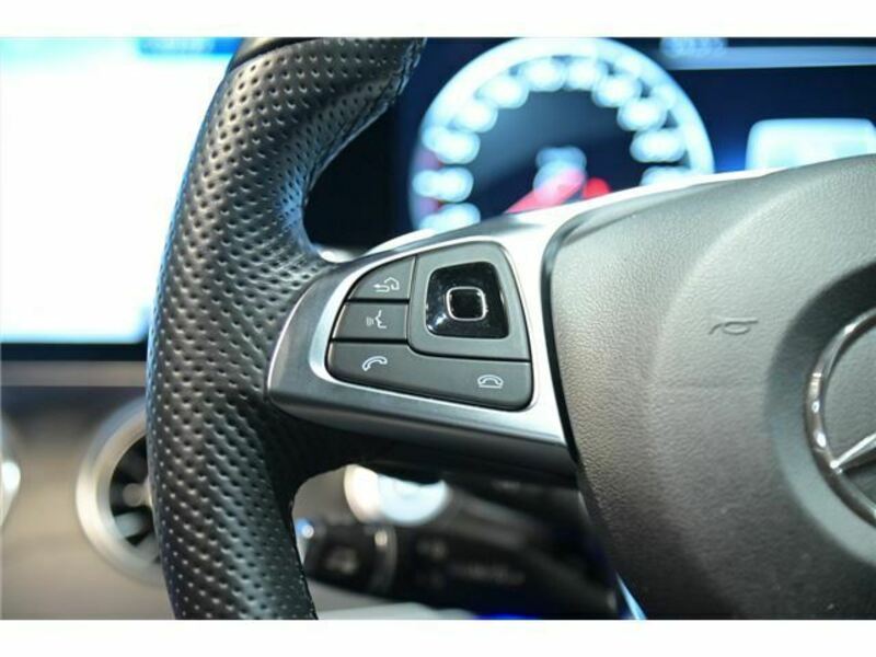 E-CLASS