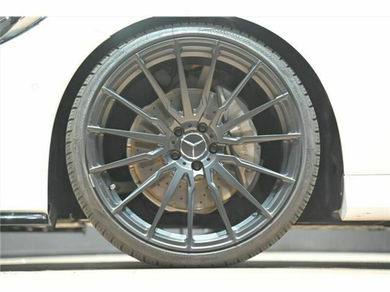 E-CLASS