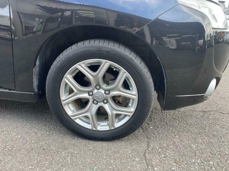 OUTLANDER PHEV