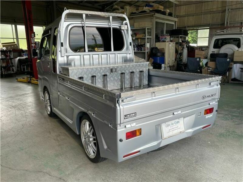 HIJET TRUCK