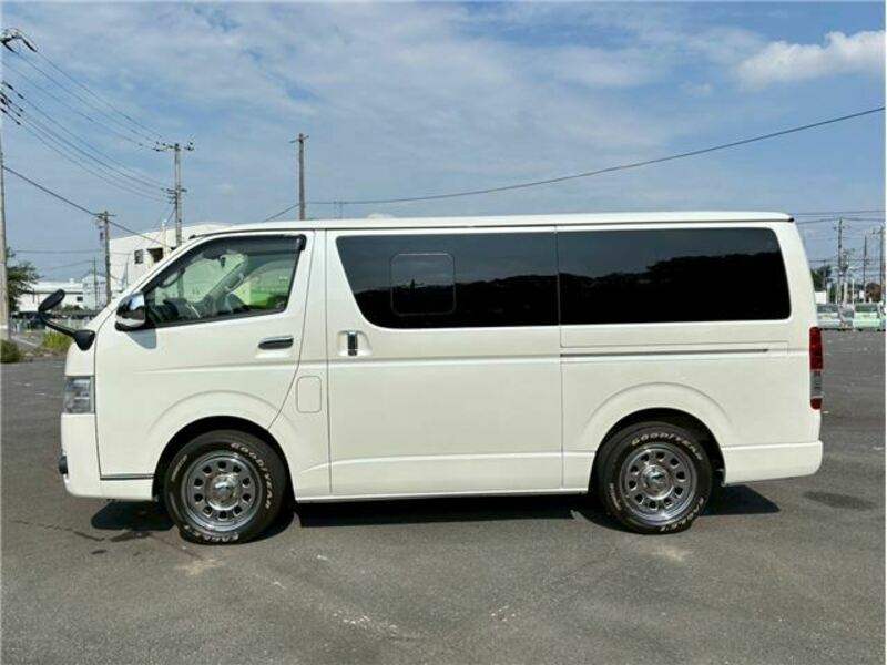 HIACE