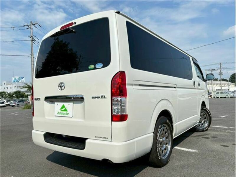 HIACE