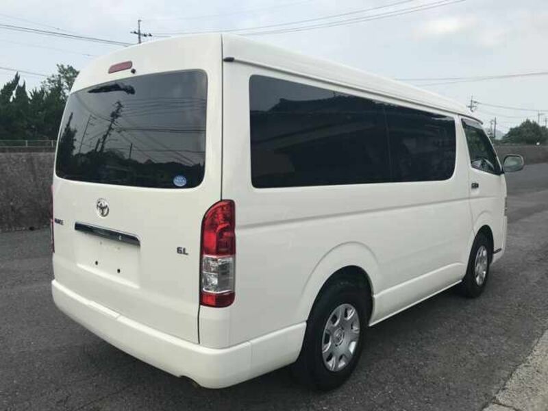 HIACE