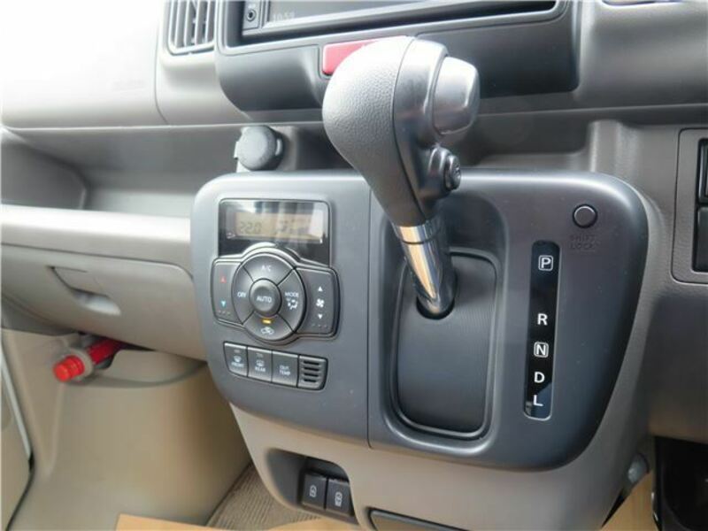 CLIPPER VAN