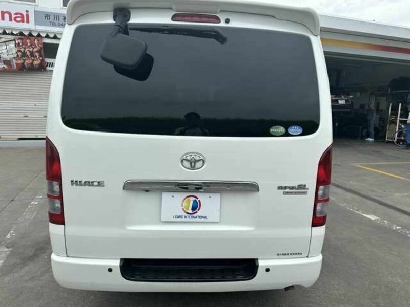 HIACE VAN