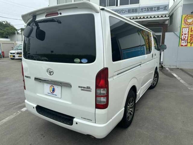 HIACE VAN