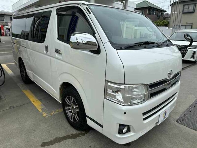 HIACE VAN