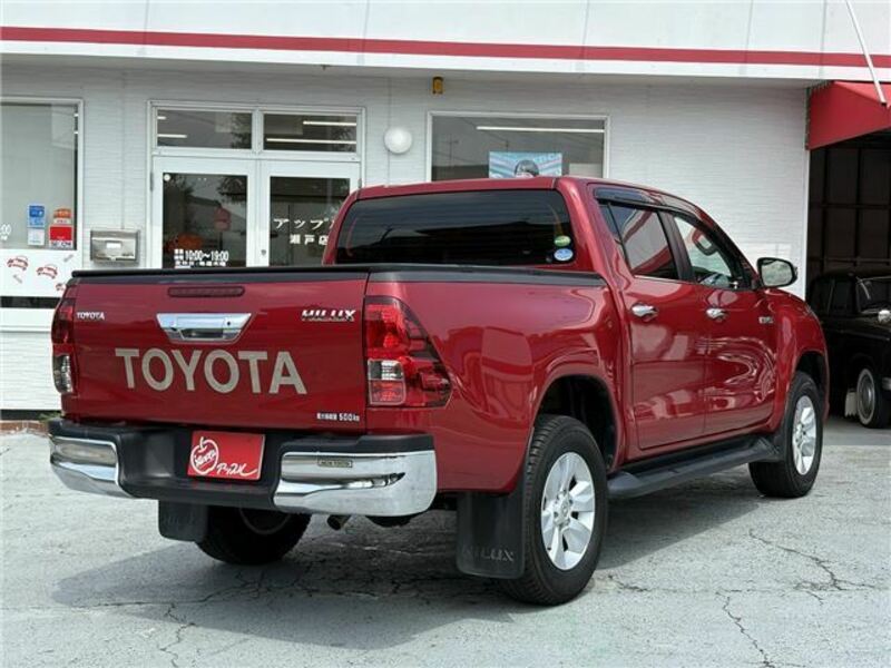 HILUX