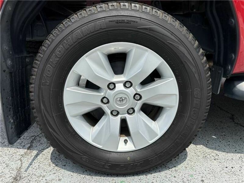 HILUX