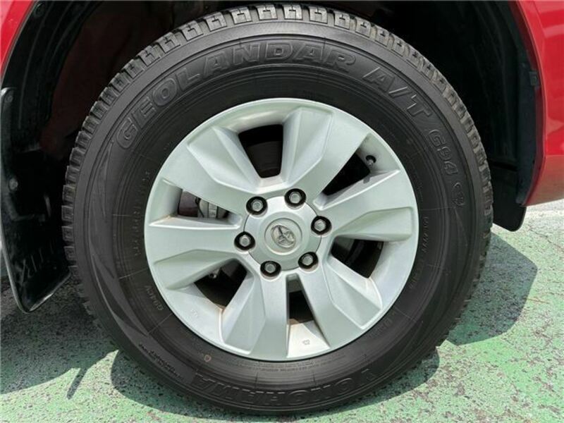 HILUX