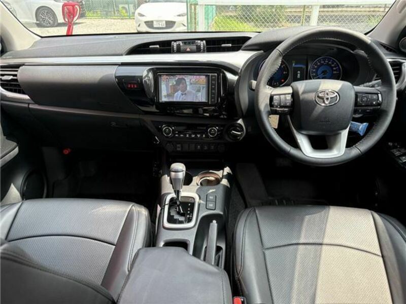 HILUX