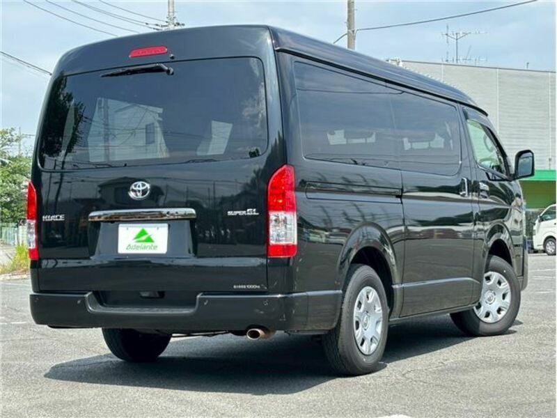 HIACE VAN