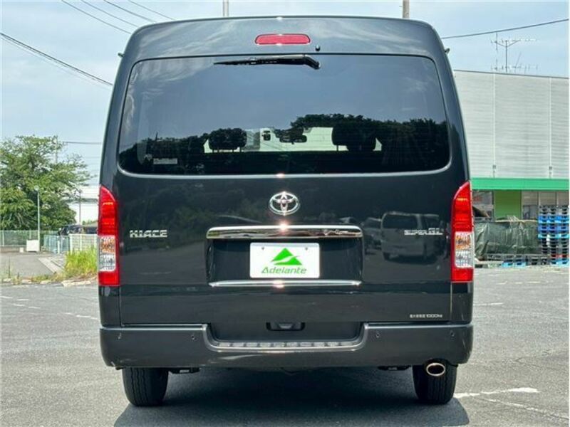 HIACE VAN