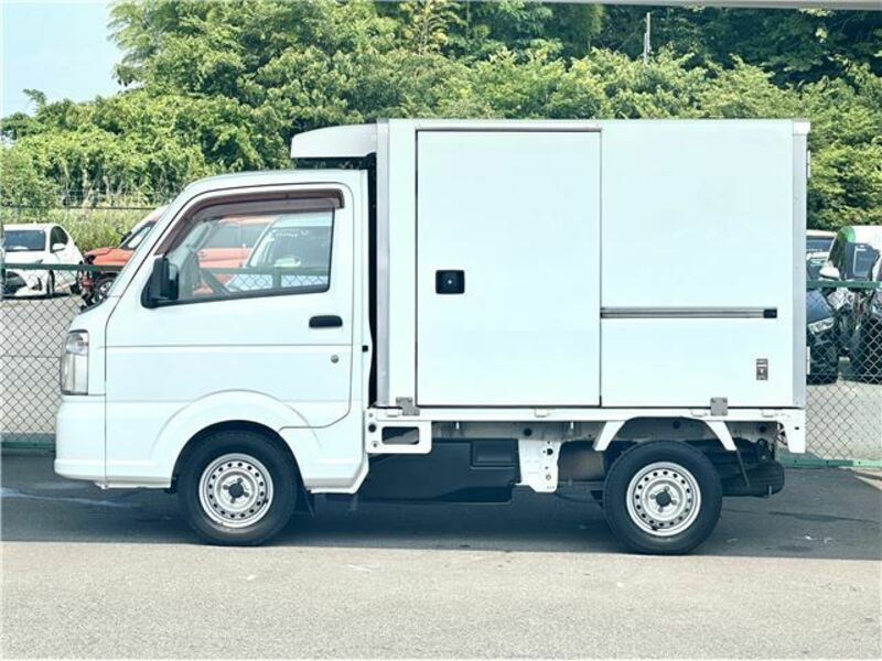 MINICAB TRUCK