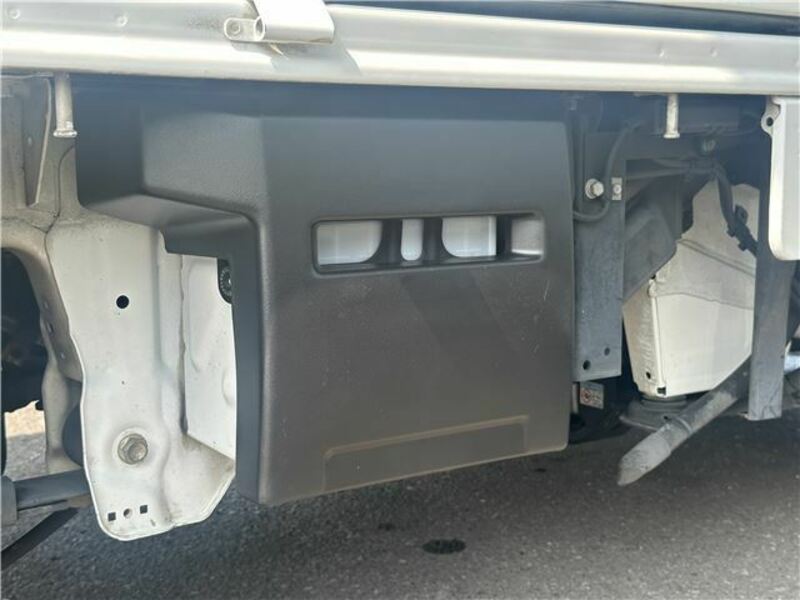 MINICAB TRUCK