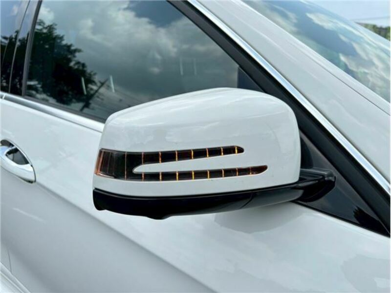 E-CLASS
