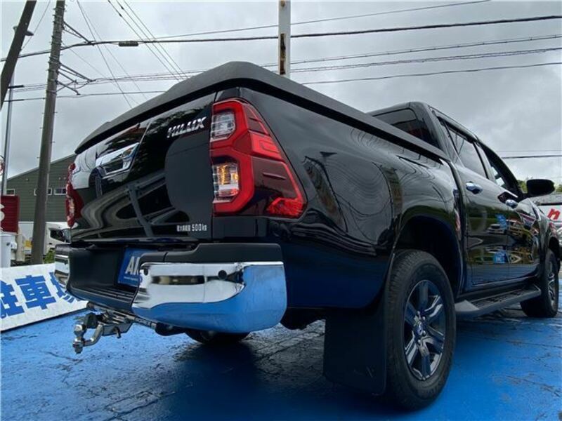 HILUX