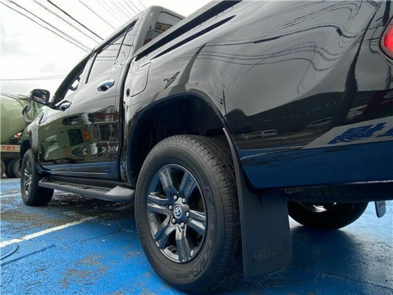 HILUX