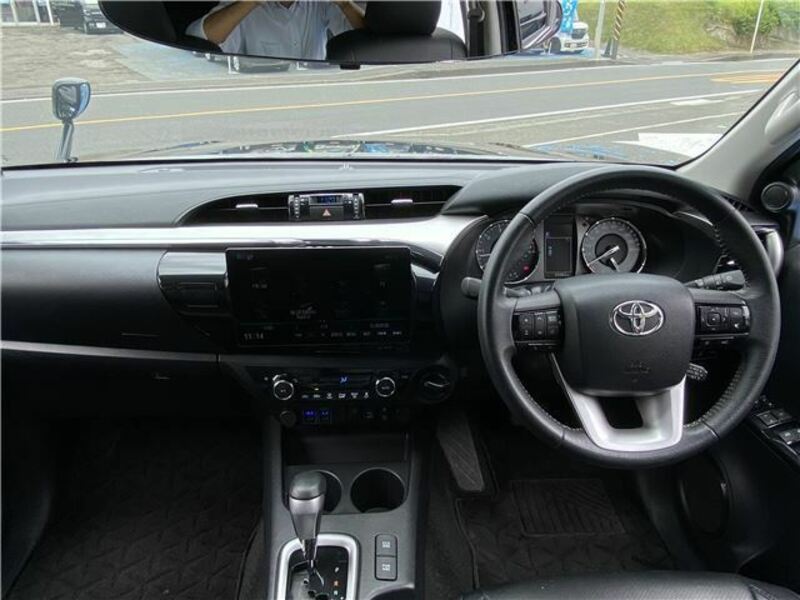 HILUX