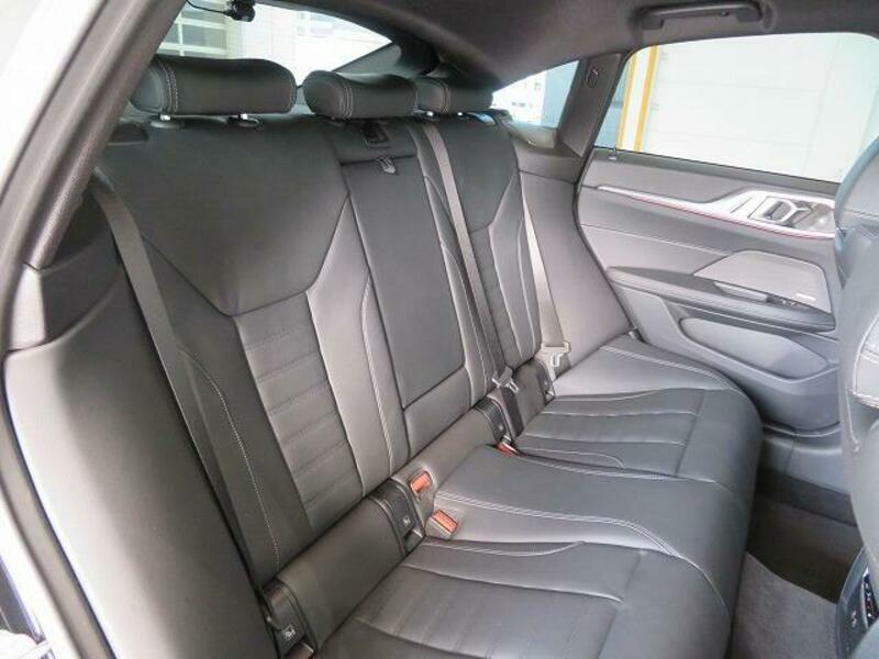 4 SERIES
