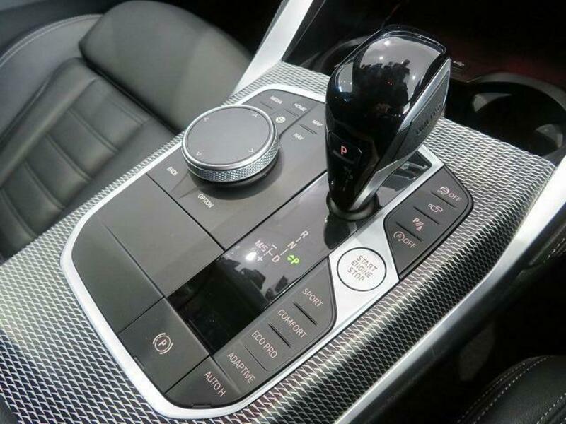4 SERIES