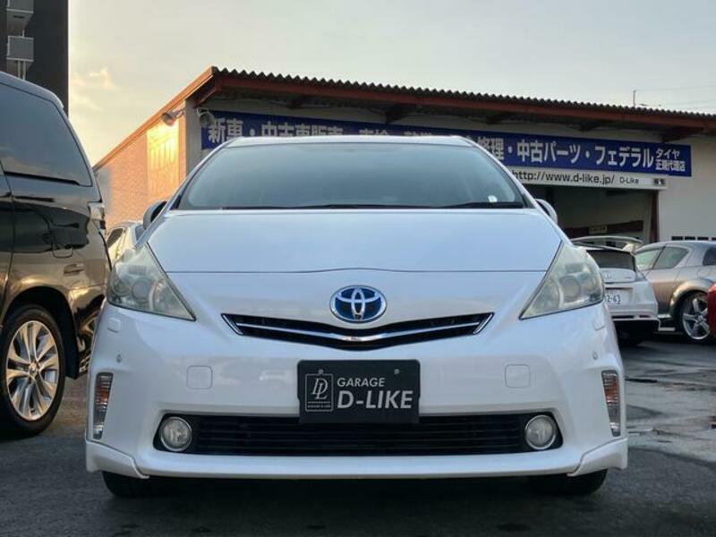 PRIUS ALPHA
