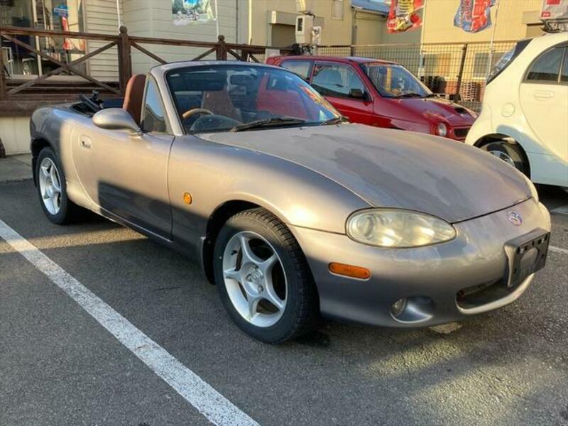 ROADSTER
