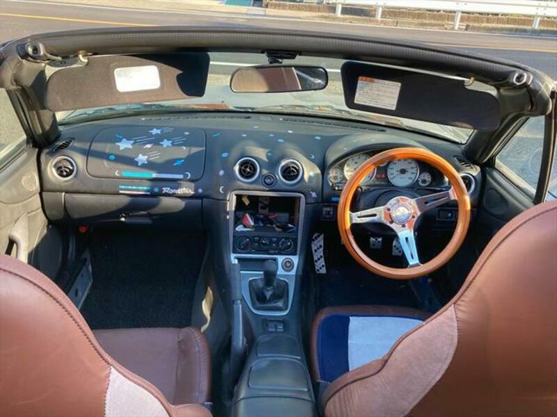 ROADSTER