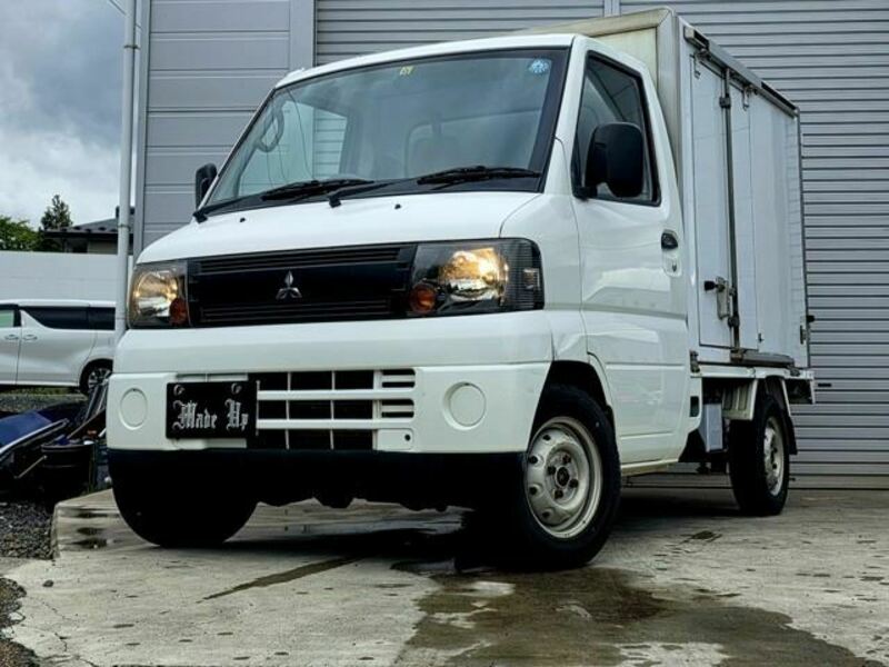 MINICAB TRUCK-0