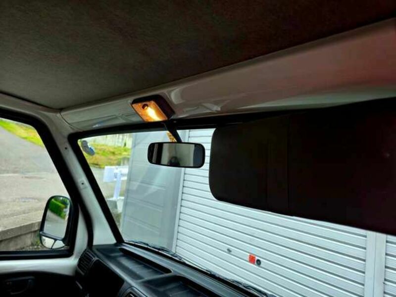 MINICAB TRUCK