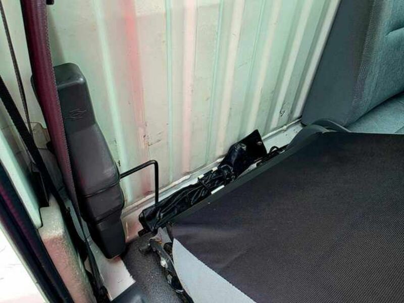 MINICAB TRUCK