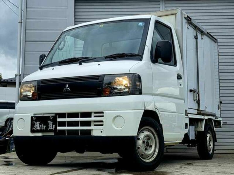 MINICAB TRUCK