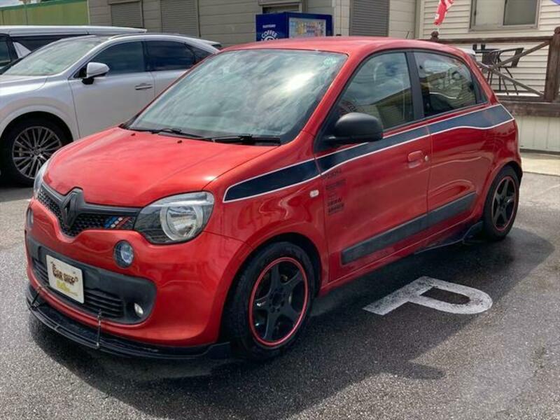 TWINGO