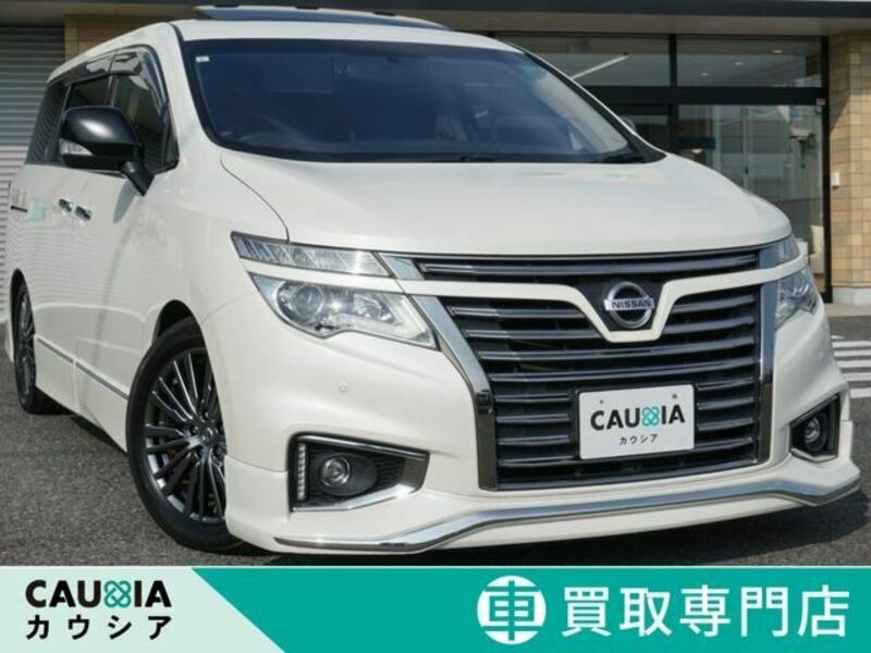 NISSAN ELGRAND