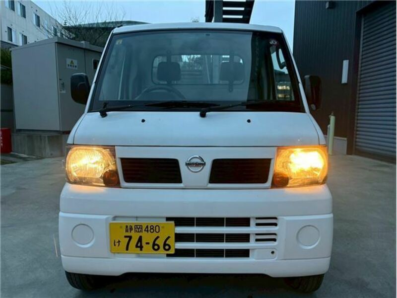 CLIPPER TRUCK