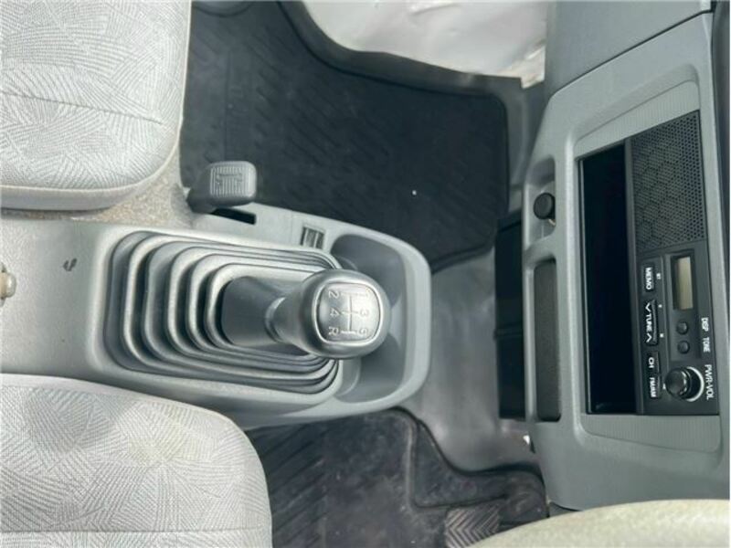 MINICAB TRUCK