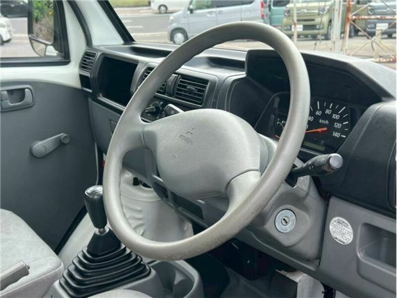 MINICAB TRUCK