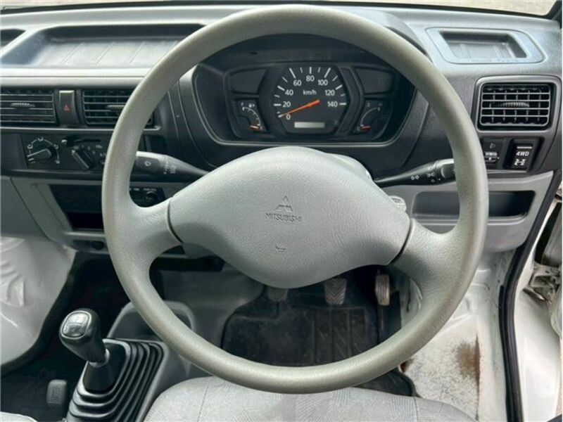 MINICAB TRUCK