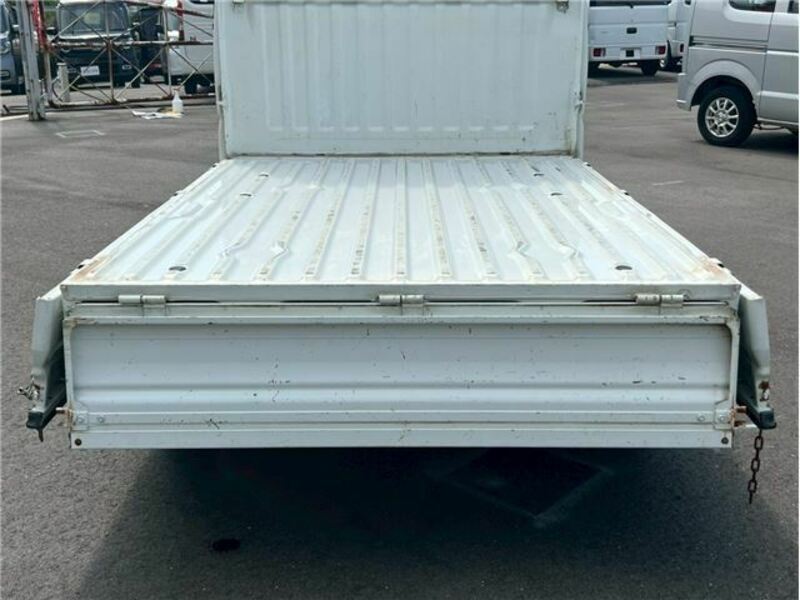 MINICAB TRUCK