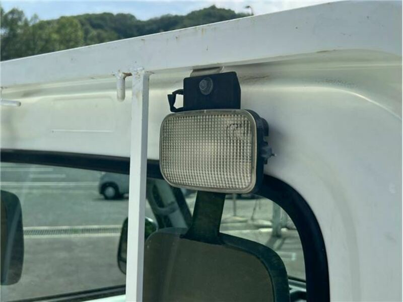 MINICAB TRUCK