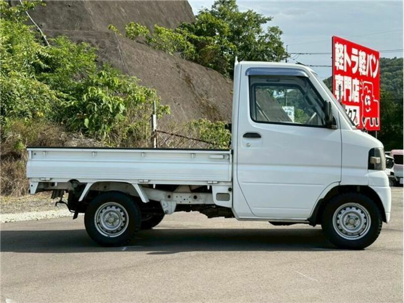 MINICAB TRUCK
